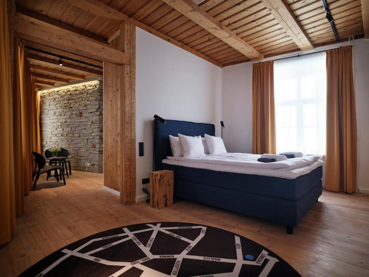 Lj5 - Old Town With Exclusive Shared Roof Terrace *