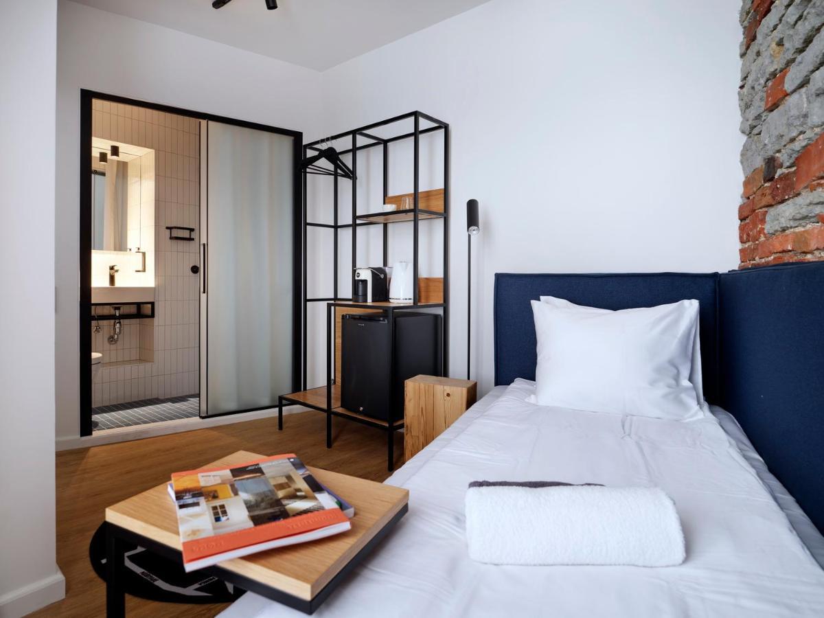 Lj5 - Old Town With Exclusive Shared Roof Terrace *