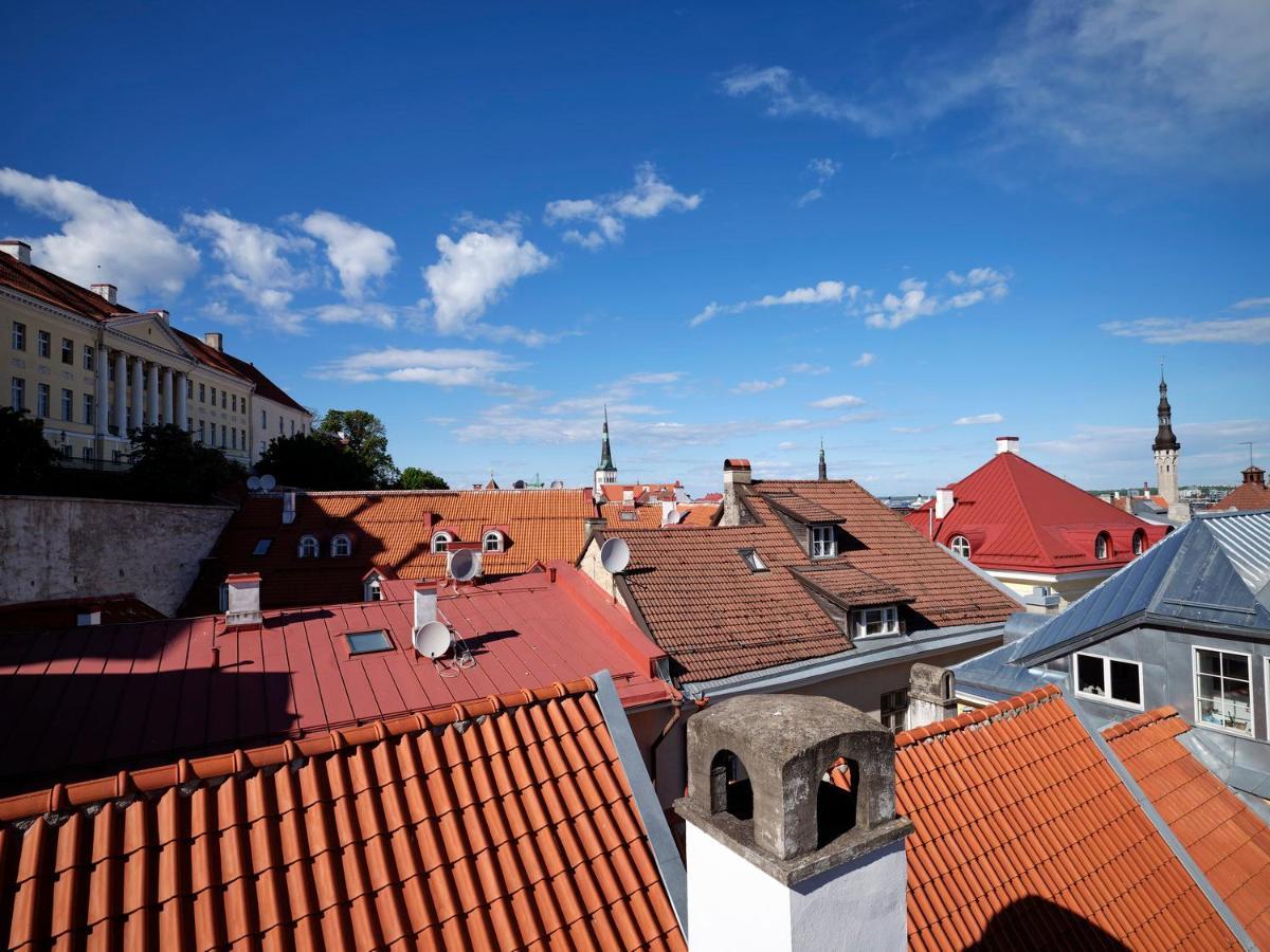 Lj5 - Old Town With Exclusive Shared Roof Terrace
